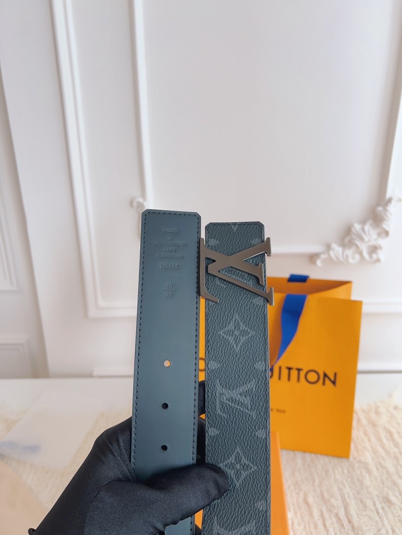 l0vis Vvtt0n belts